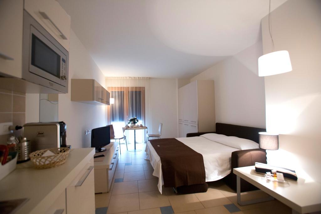 Lacroma Aparthotel Grado Quarto foto
