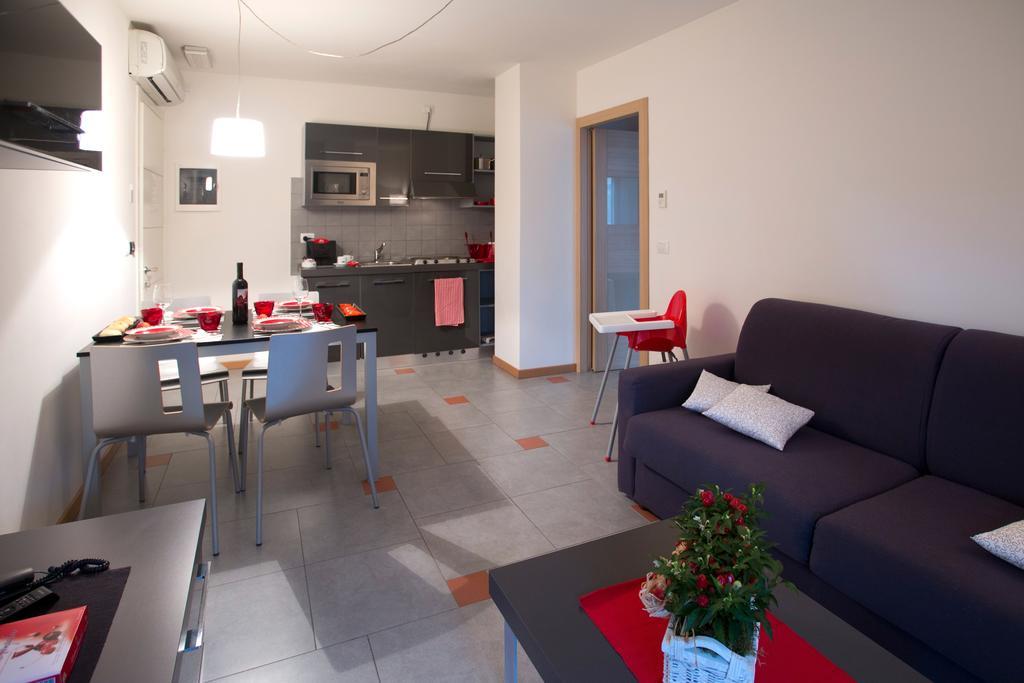 Lacroma Aparthotel Grado Quarto foto